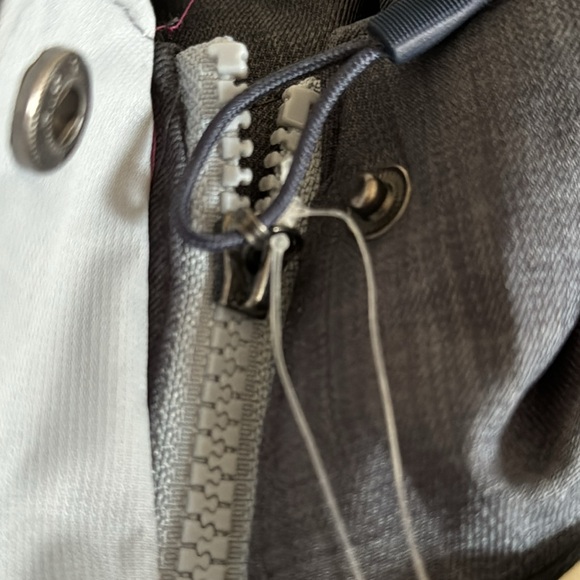 NEW Arctix Women’s Daybreak Insulated Jacket SZ Small - Picture 15 of 15